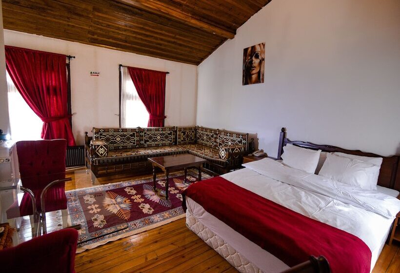 هتل Arifbey Konagi