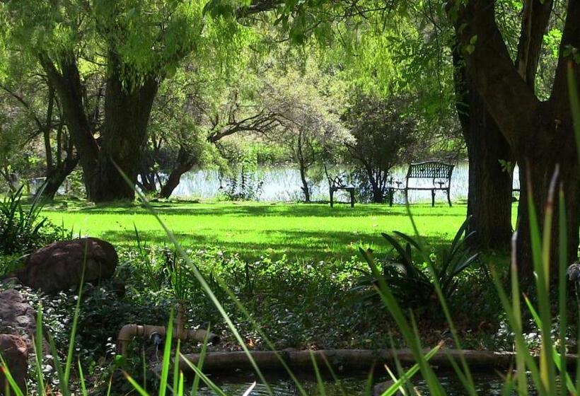 ホテル Budmarsh Country Lodge