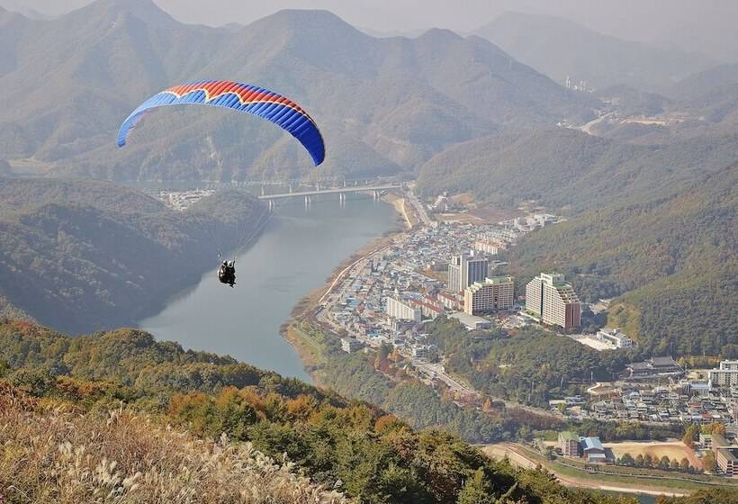 فندق Sono Moon Danyang