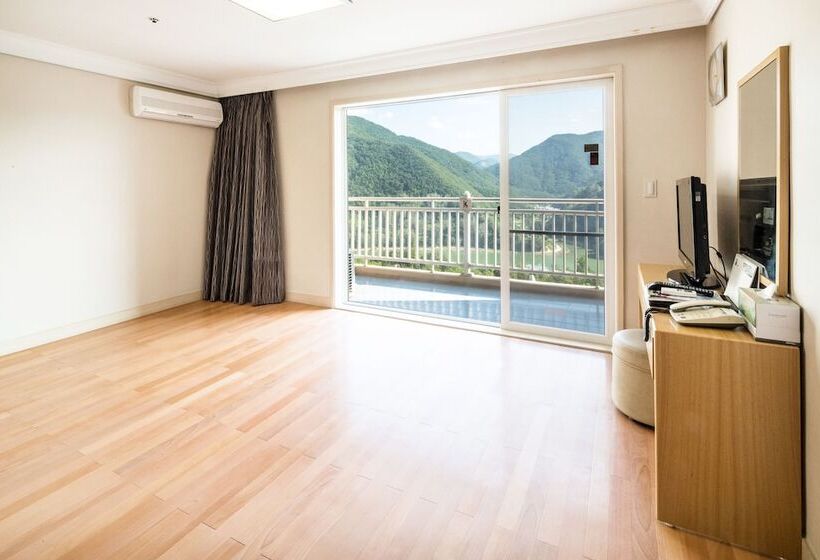 فندق Sono Moon Danyang