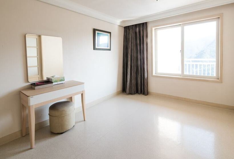 فندق Sono Moon Danyang