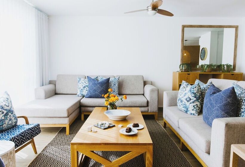 호텔 First Group Cape Gordonia