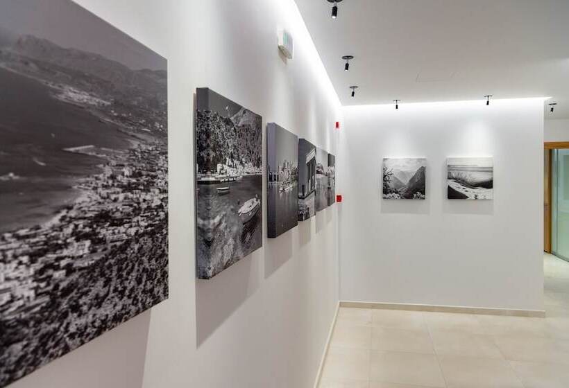 ホテル High Beach White  Adults Only