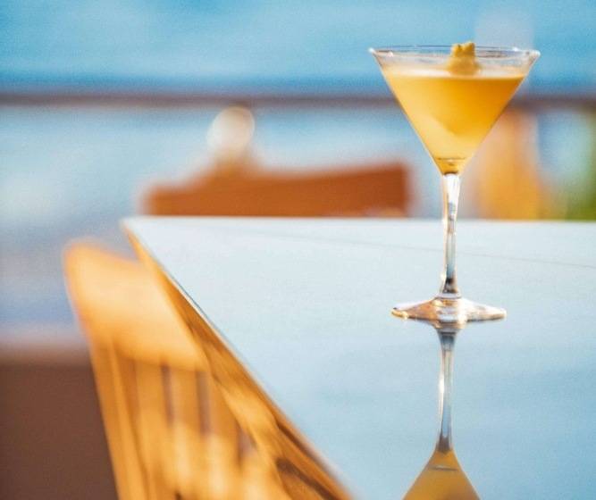 ホテル High Beach White  Adults Only