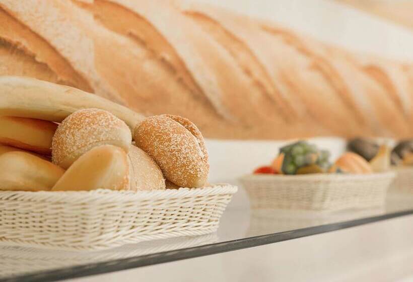 هتل Ibis Xi An First Gaoxin Rd