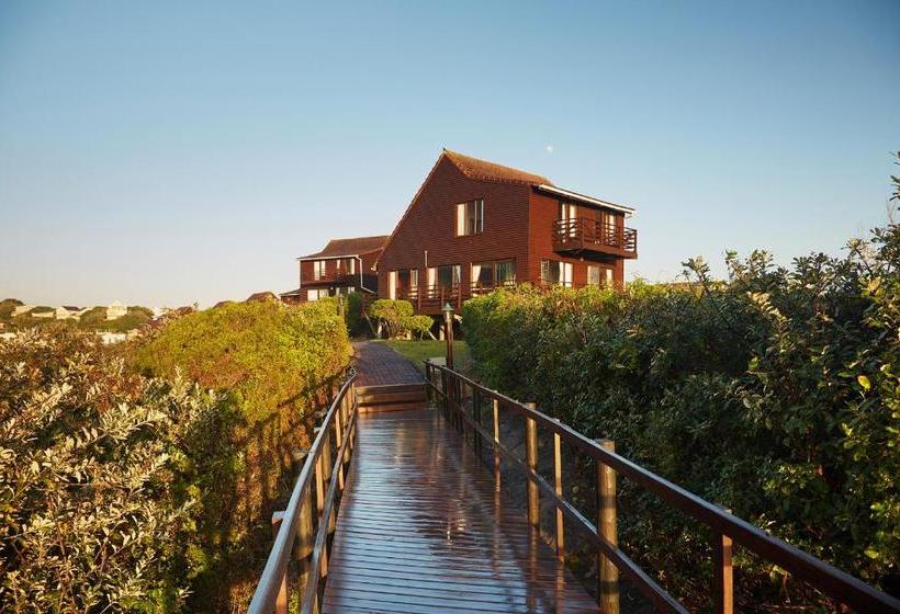 هتل First Group Kowie River Chalets