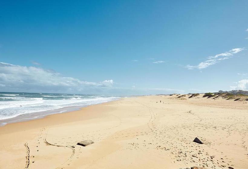 هتل First Group Kowie River Chalets