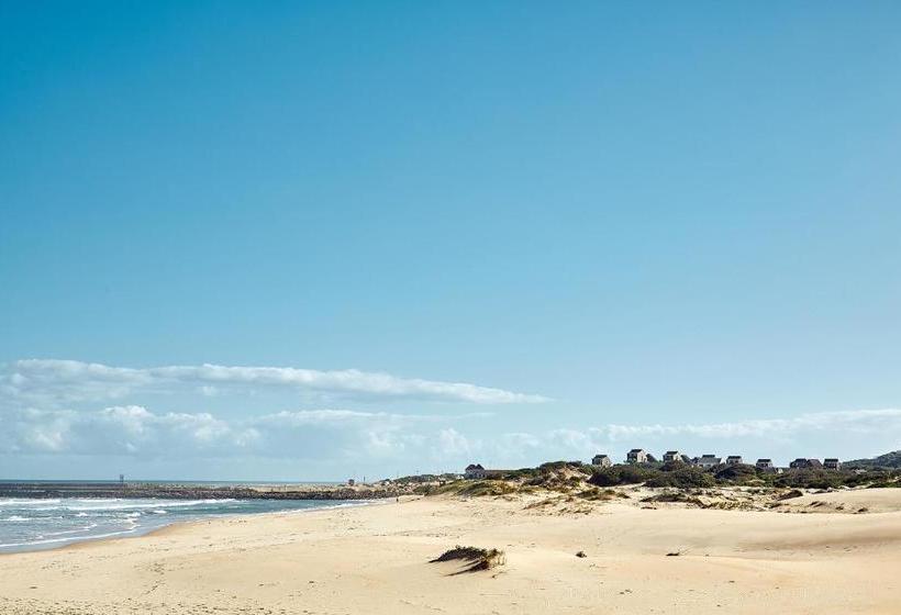 هتل First Group Kowie River Chalets