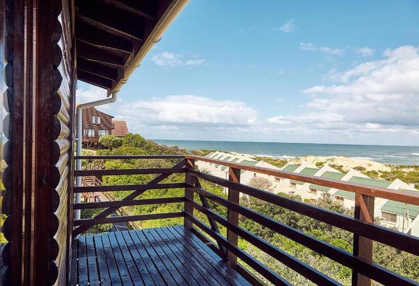 هتل First Group Kowie River Chalets