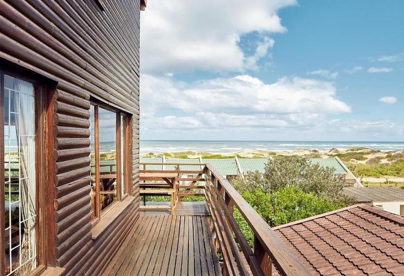 هتل First Group Kowie River Chalets