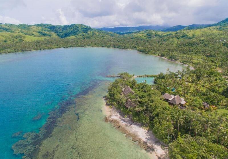 Отель Namale Resort And Spa