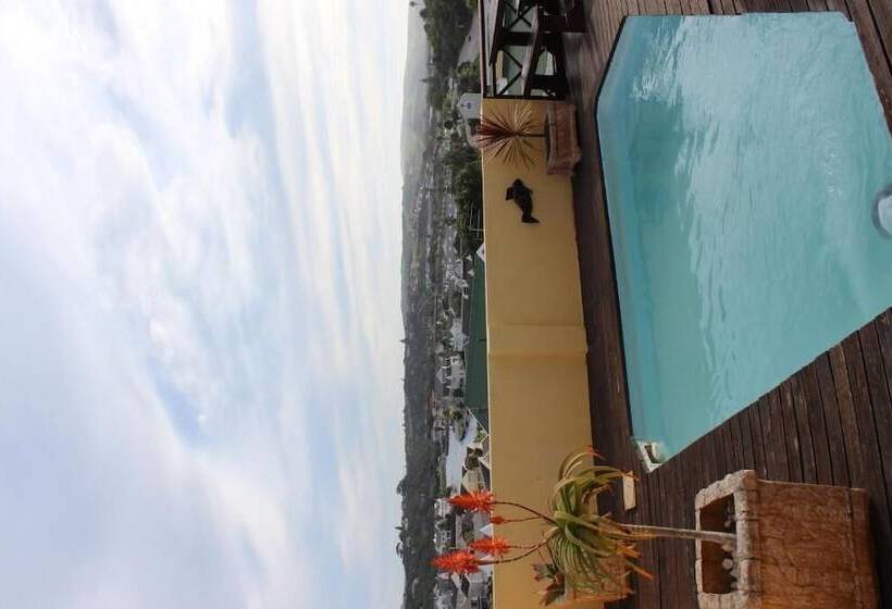 هتل Royal Guest House