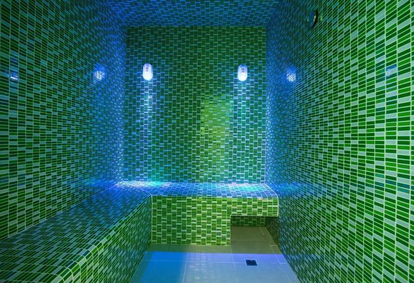 فندق Nautilus Samui  & Spa