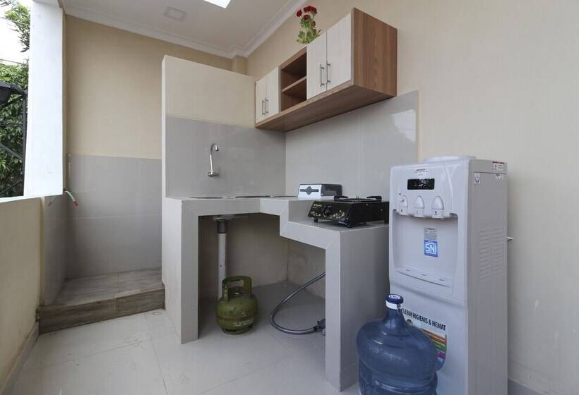 膳宿费 Reddoorz Plus Near Jogja Kembali Monument