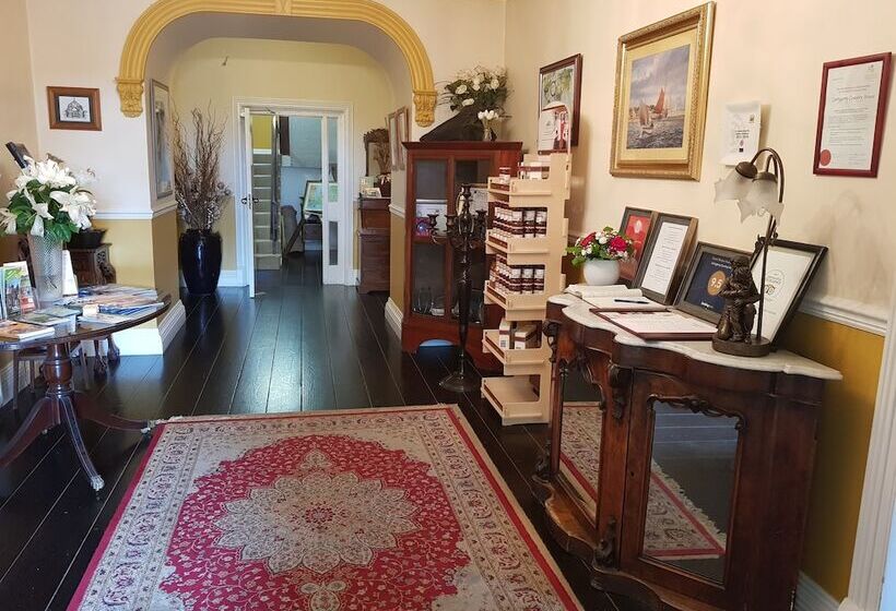 Carrygerry Country House