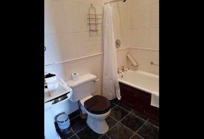 Carrygerry Country House