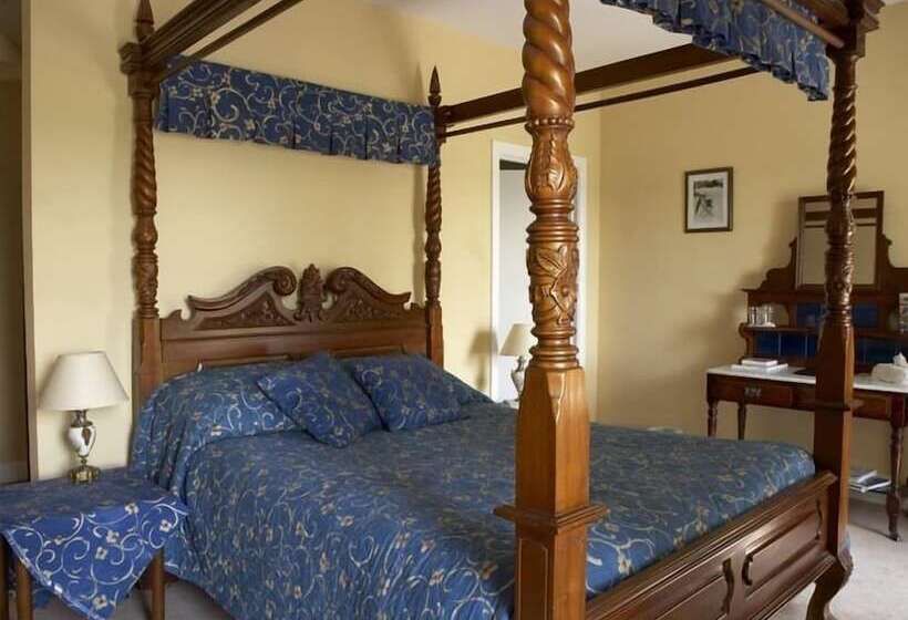 Carrygerry Country House