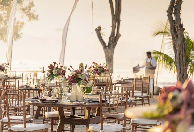Four Seasons Resort Bali At Jimbaran Bay