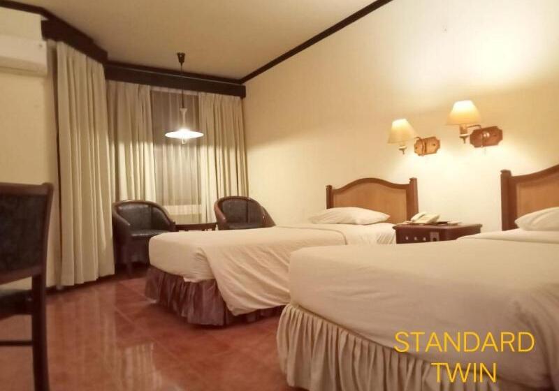 هتل A  Bahtera Residence