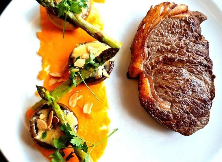 هتل Academy Plaza