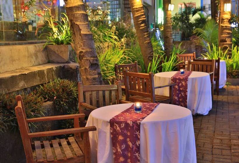 호텔 Aryaduta Manado