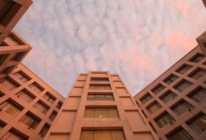 호텔 Aryaduta Manado