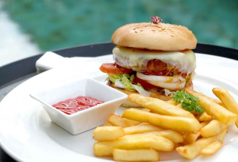 בית מלון כפרי Away Bali Legian Camakila Resort