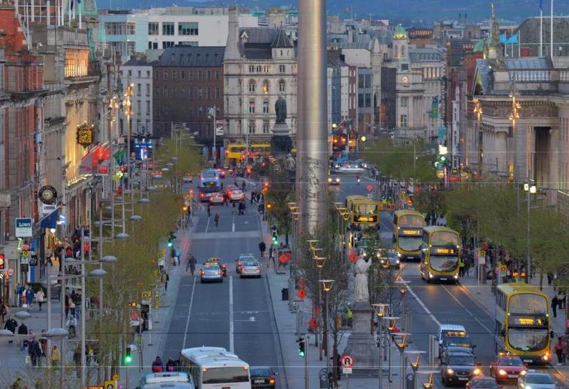 בית מלון כפרי Cassidys