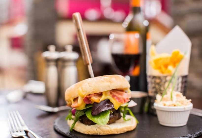 Castle Hotel Macroom