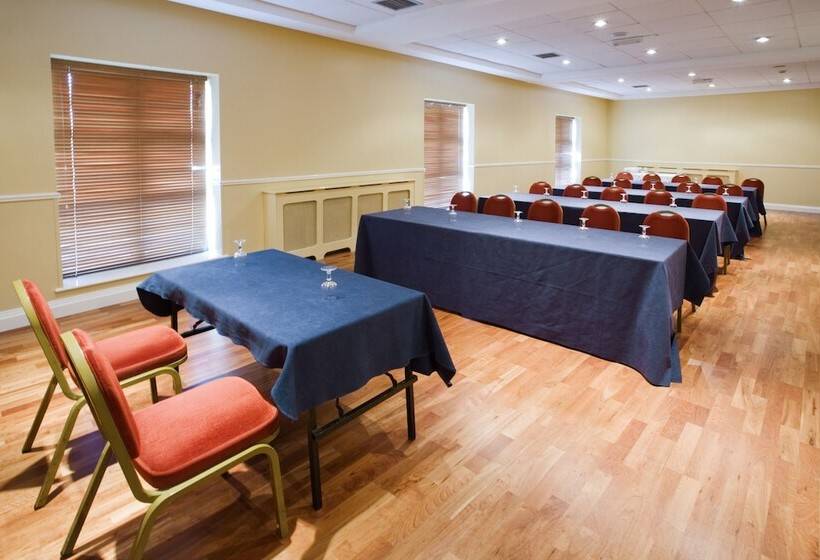 Celtic Ross Hotel & Leisure Centre