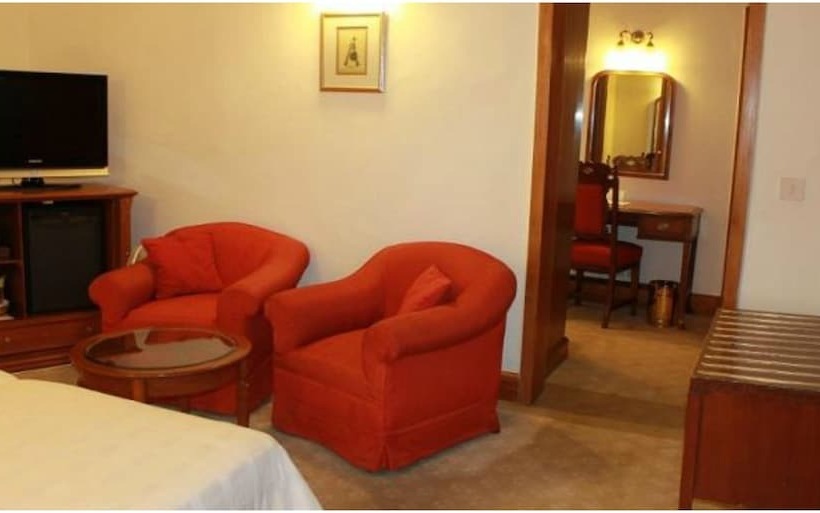 Clarkes Hotel, A Grand Heritage Hotel Since 1898