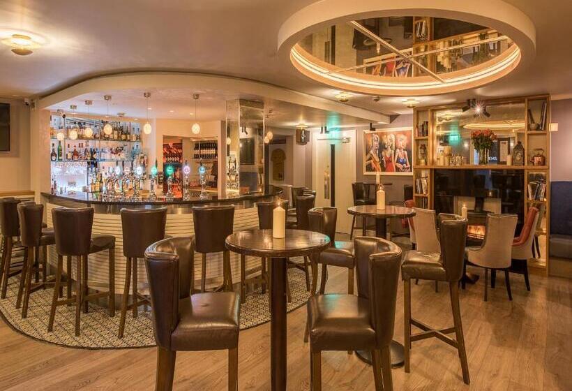 בית מלון כפרי Clew Bay