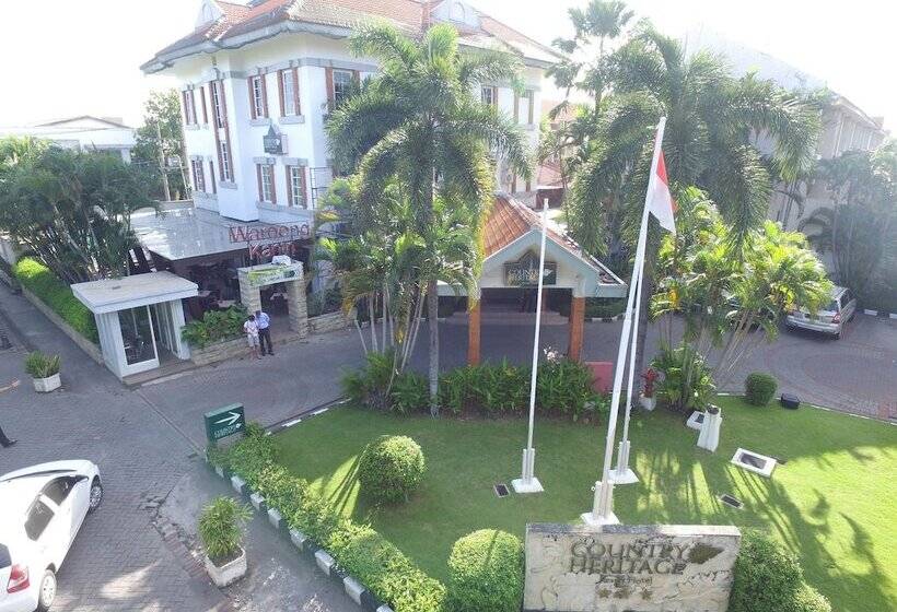 בית מלון כפרי Country Heritage