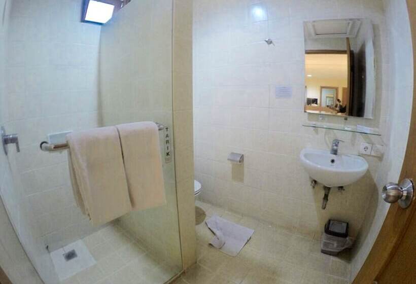 בית מלון כפרי Country Heritage