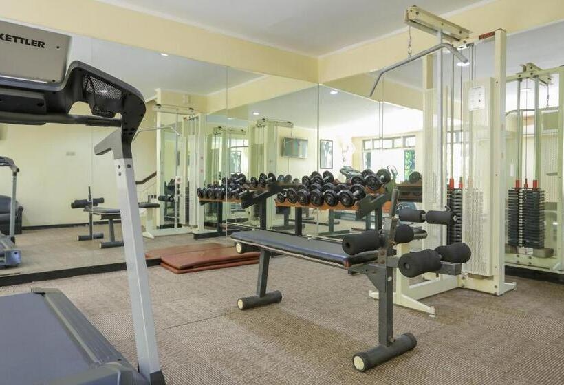 בית מלון כפרי Country Heritage