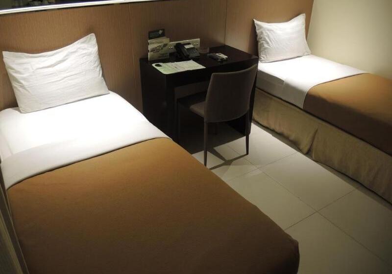 בית מלון כפרי Country Heritage