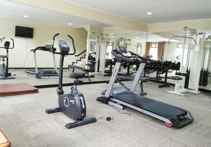 בית מלון כפרי Country Heritage