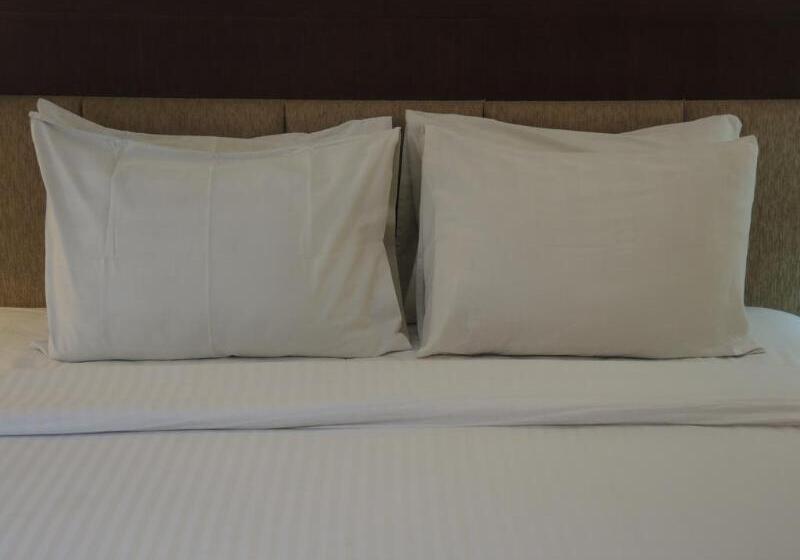 בית מלון כפרי Country Heritage