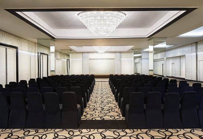 호텔 Courtyard By Marriott Bandung Dago