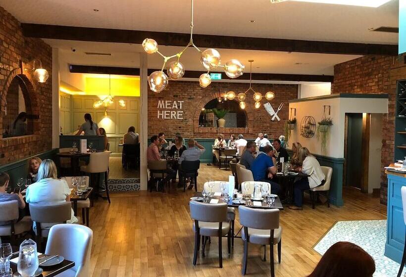 Отель Dundrum House