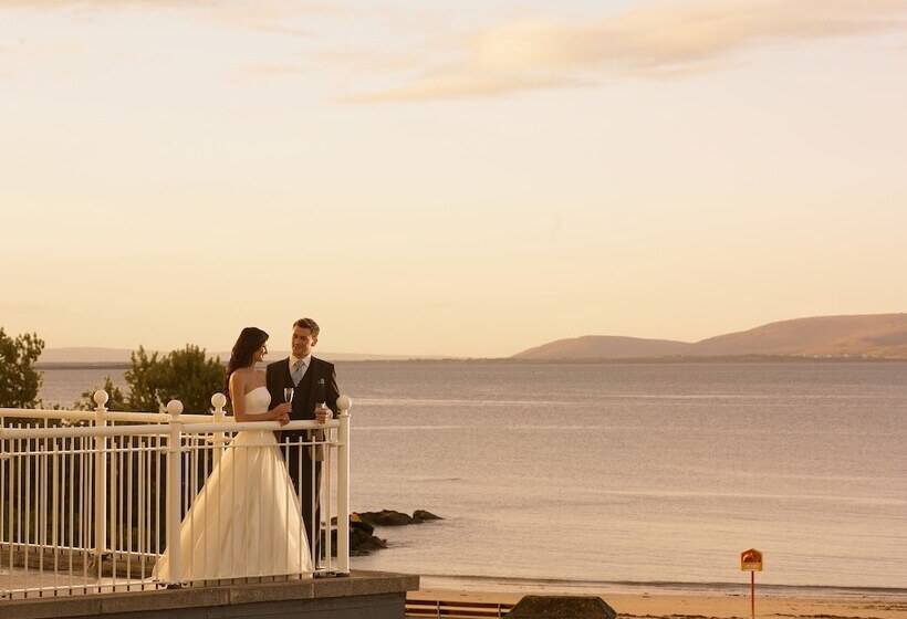 Galway Bay Hotel Conference & Leisure Centre