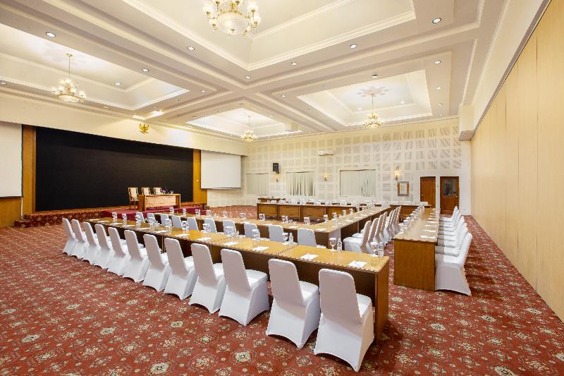 בית מלון כפרי Grand Inna Malioboro