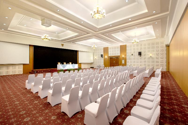 בית מלון כפרי Grand Inna Malioboro