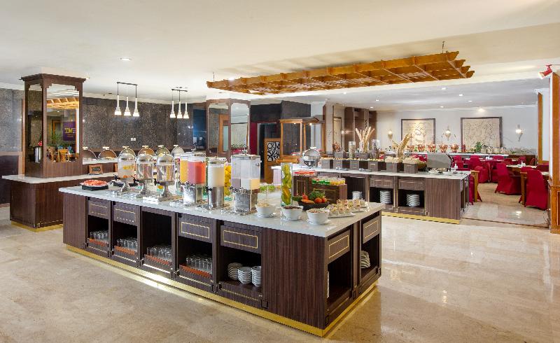 בית מלון כפרי Grand Inna Malioboro