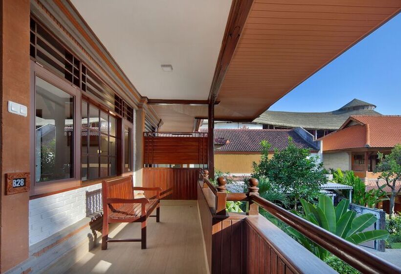 ホテル Grand Istana Rama