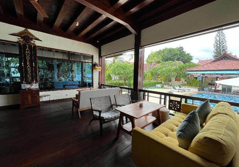 ホテル Grand Istana Rama