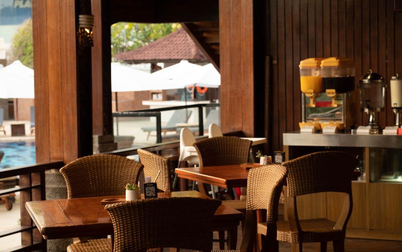 ホテル Grand Istana Rama