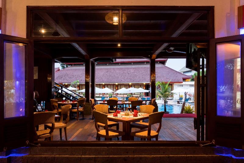 ホテル Grand Istana Rama