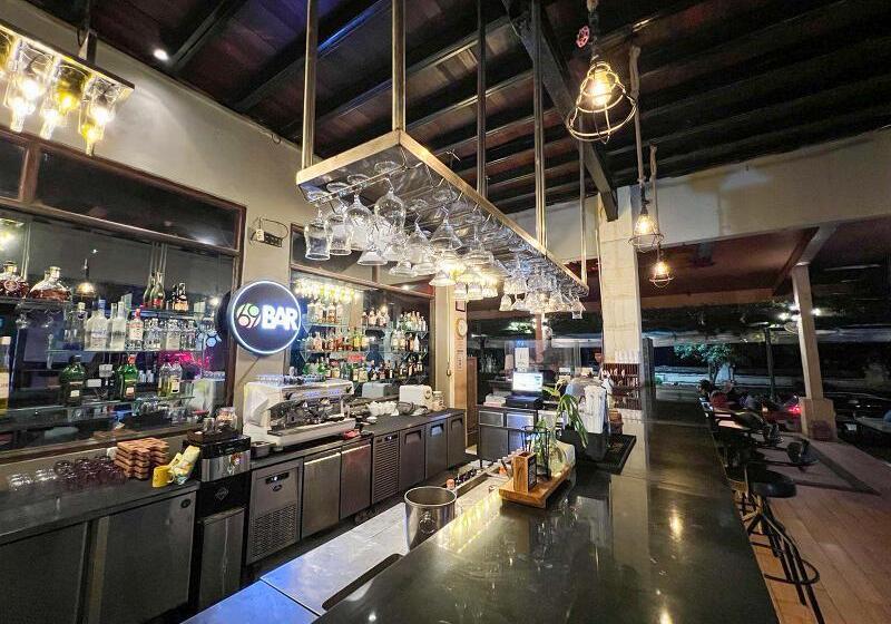 ホテル Grand Istana Rama