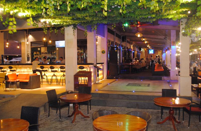 ホテル Grand Istana Rama